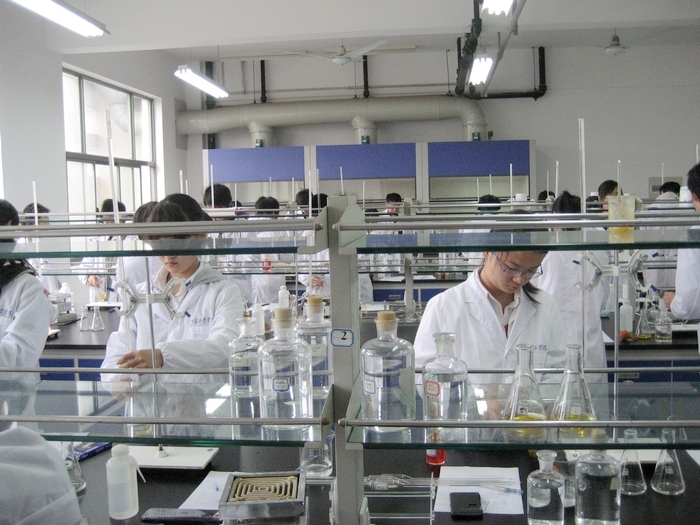化学工程与工艺是干什么 77c5b3b8-6cb8-46c5-bfeb-67b2a24b6a8e.jpg